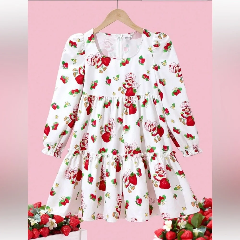 Girls Strawberry Shortcake dress 🍓 - Picture 2 of 9